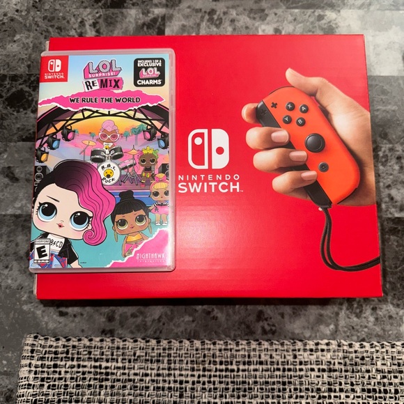 Nintendo Switch Bundle - Picture 7 of 8